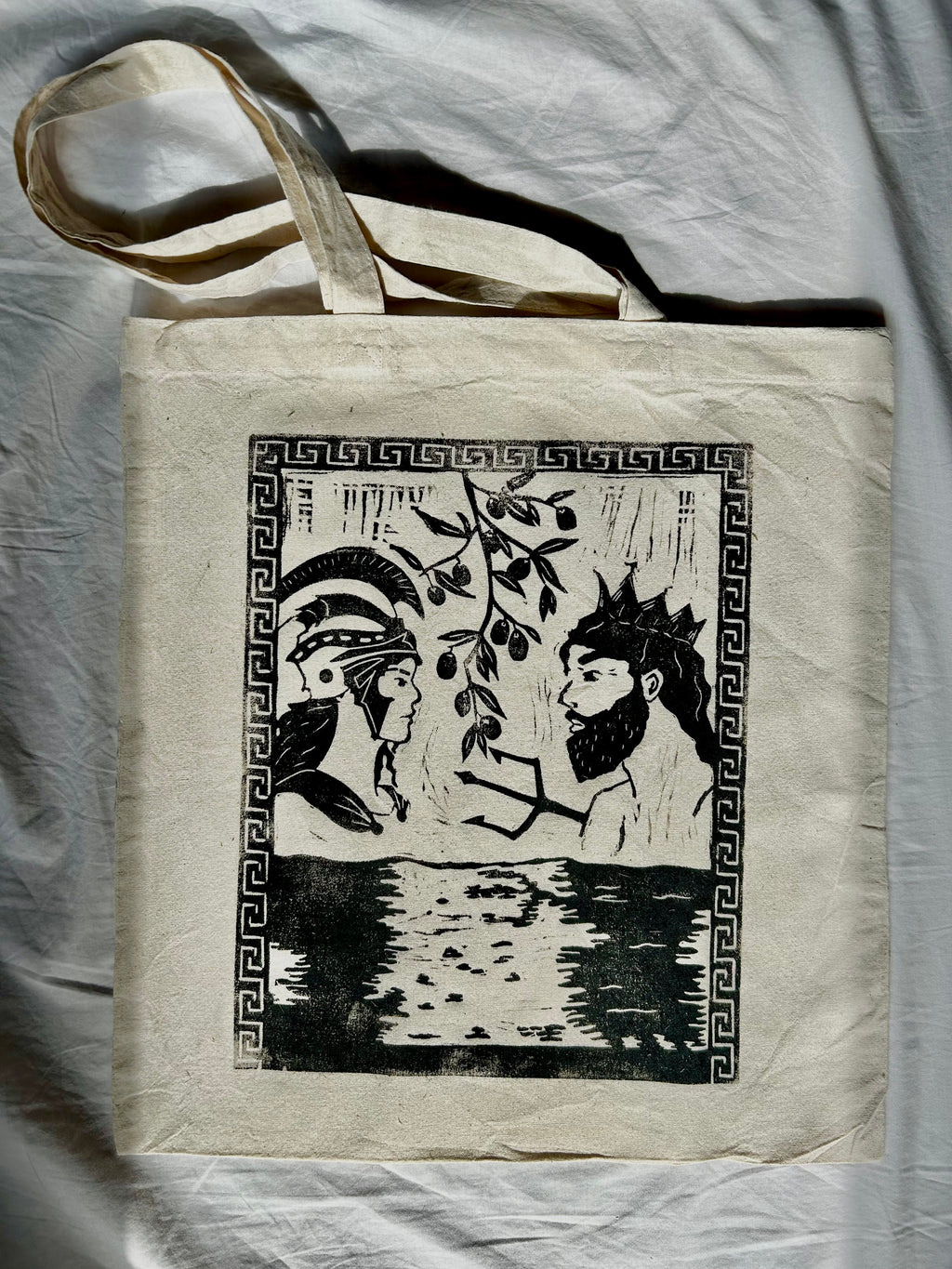 ATHENA VS POSEIDON - noir