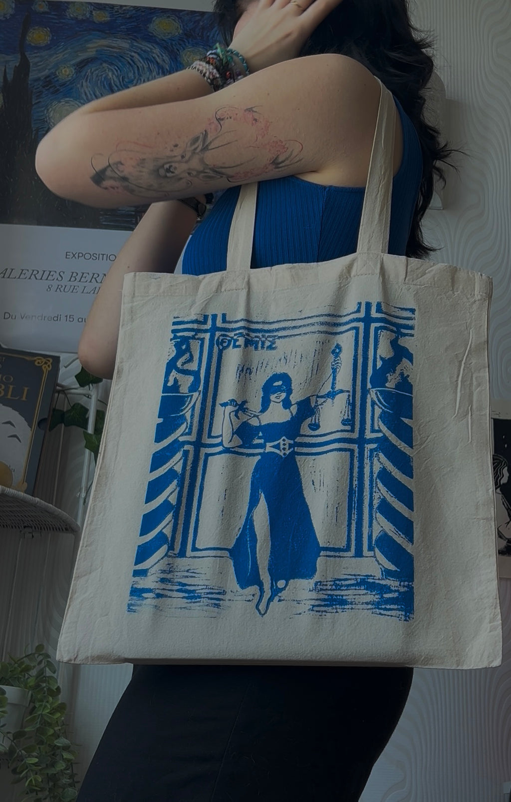 THEMIS - bleu